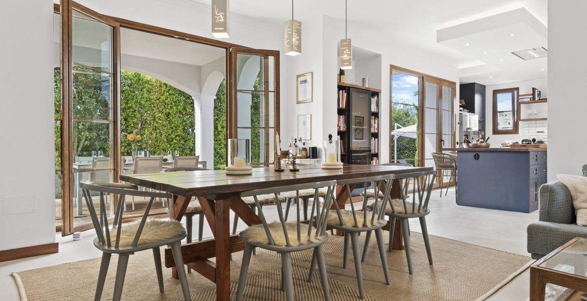 Villa en alquiler en Estepona cerca de Los Granados Playa