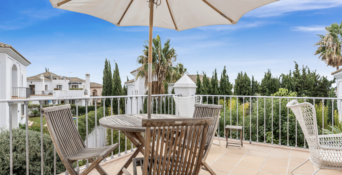 Villa en alquiler en Estepona cerca de Los Granados Playa