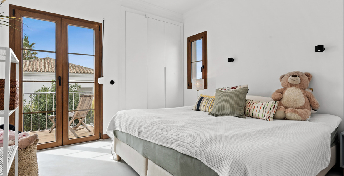 Villa en alquiler en Estepona cerca de Los Granados Playa