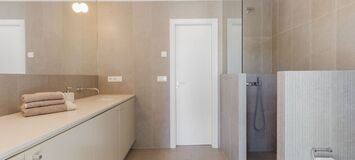 Charming Townhouse with Private Plunge Pool Guadalmina