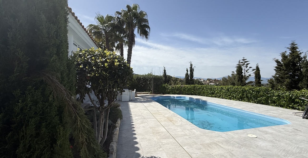 Вилла Сосновый бор Пинос де Алаурин Малага