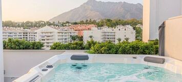 Penthouse de Luxe en Bord de Mer avec Jacuzzi sur le Toit