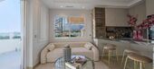 Penthouse de Luxe en Bord de Mer avec Jacuzzi sur le Toit
