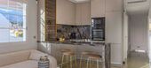 Penthouse de Luxe en Bord de Mer avec Jacuzzi sur le Toit