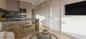 Penthouse de Luxe en Bord de Mer avec Jacuzzi sur le Toit