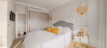 Penthouse de Luxe en Bord de Mer avec Jacuzzi sur le Toit