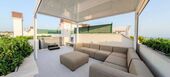 Penthouse de Luxe en Bord de Mer avec Jacuzzi sur le Toit