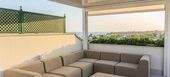 Penthouse de Luxe en Bord de Mer avec Jacuzzi sur le Toit