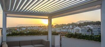 Penthouse de Luxe en Bord de Mer avec Jacuzzi sur le Toit