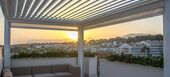 Penthouse de Luxe en Bord de Mer avec Jacuzzi sur le Toit