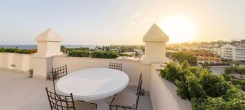 Penthouse de Luxe en Bord de Mer avec Jacuzzi sur le Toit