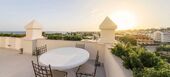 Penthouse de Luxe en Bord de Mer avec Jacuzzi sur le Toit