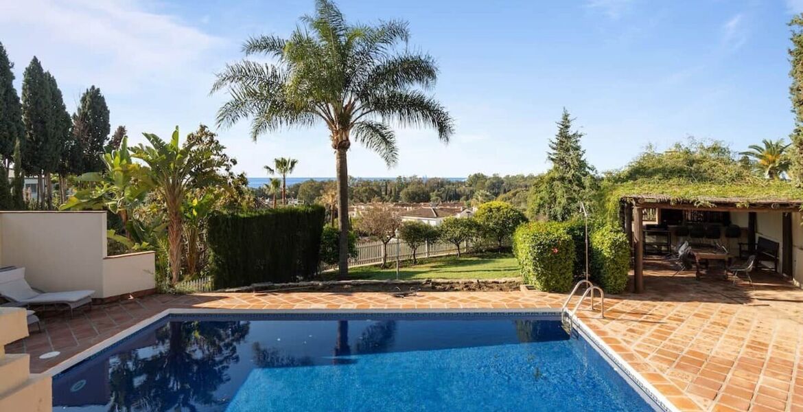 Impresionante Villa en un Entorno Tranquilo de Marbella