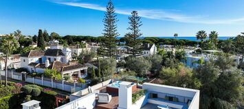 Elegante Villa a Pasos de la Playa en la Milla de Oro