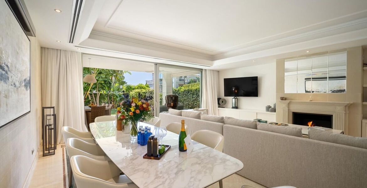 Villa with Panoramic Views in Sierra Blanca
