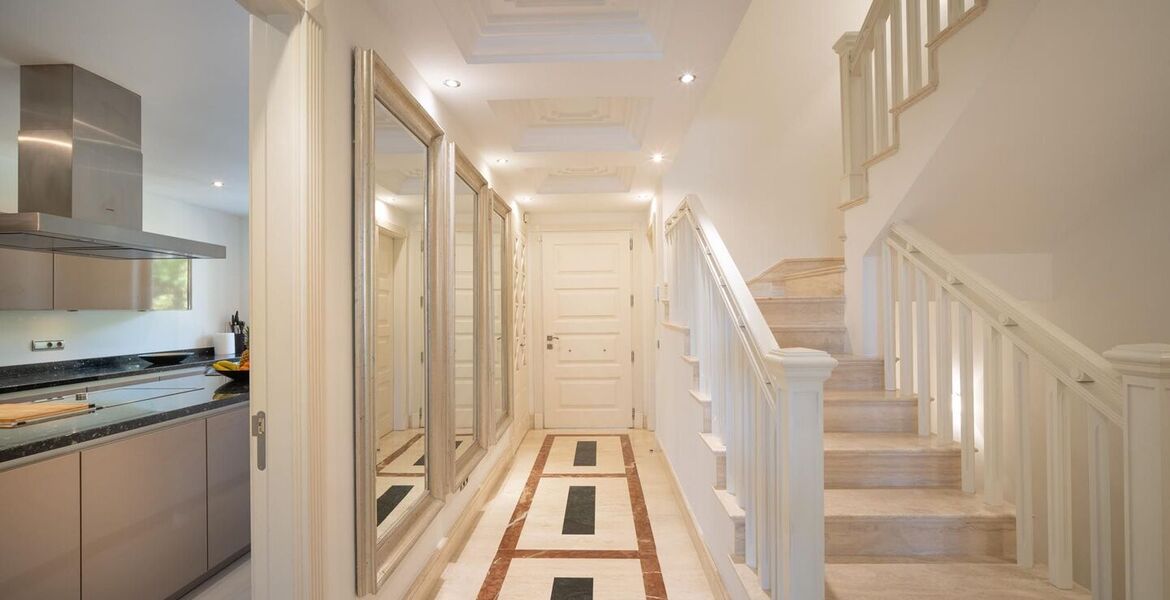 Villa with Panoramic Views in Sierra Blanca