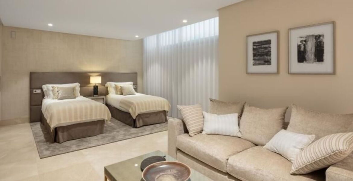 Villa de Lujo con 7 Dormitorios en Venta en Benahavís