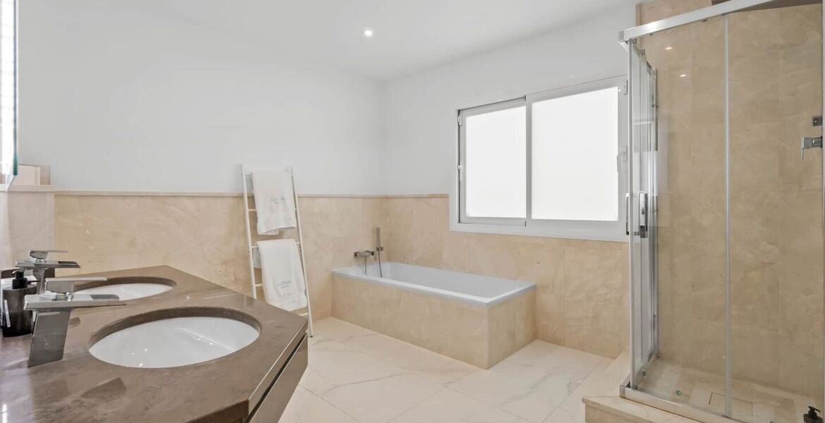 Villa for rent in Benahavís
