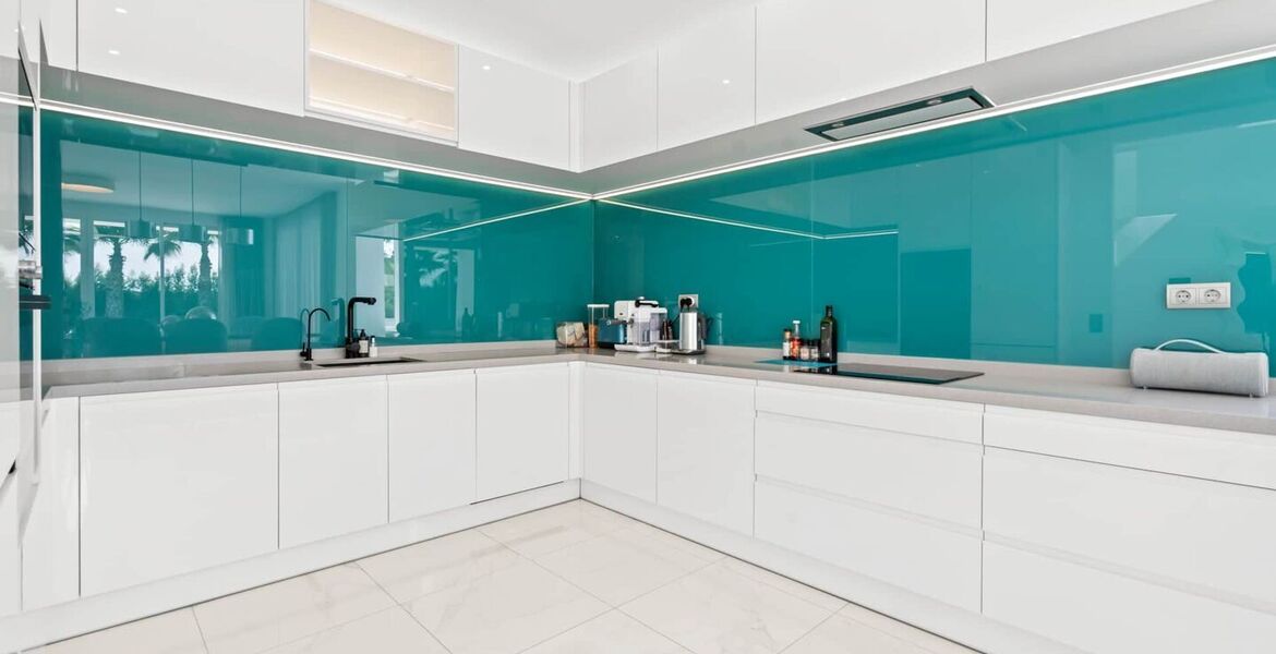 Villa for rent in Benahavís