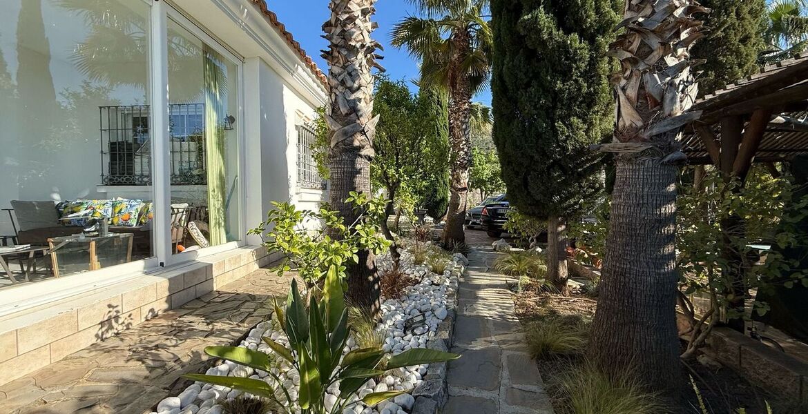 Вилла Сосновый бор Пинос де Алаурин Малага