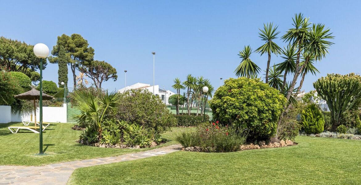 Apartamento en alquiler en Nueva Andalucía Marbella