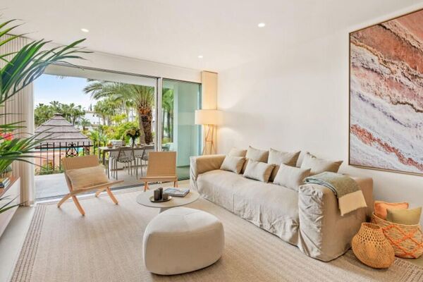 Apartamento en venta en Marina Puente Romano
