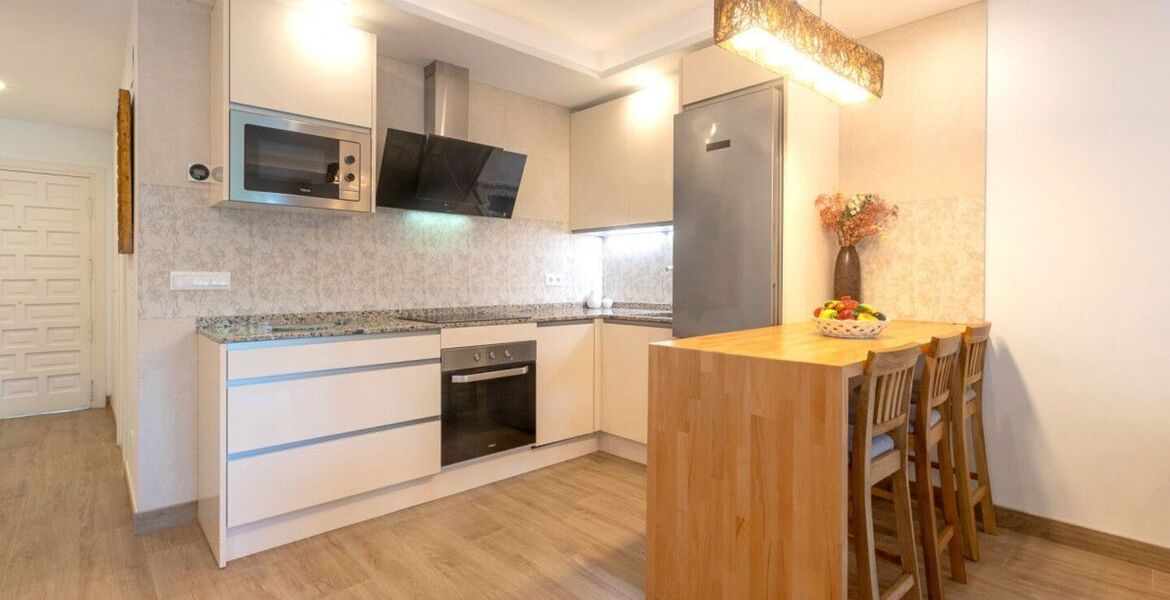 Apartment for sale in Puente Romano