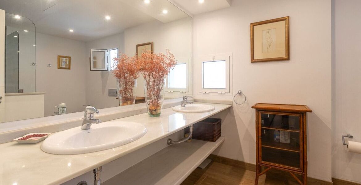 Apartment for sale in Puente Romano
