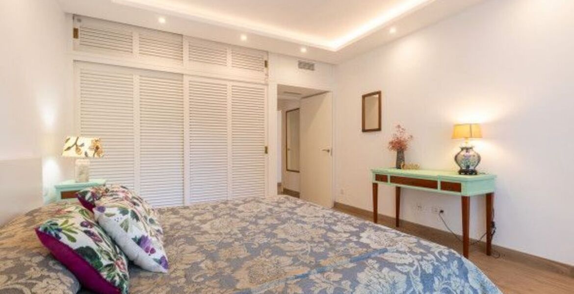 Apartment for sale in Puente Romano