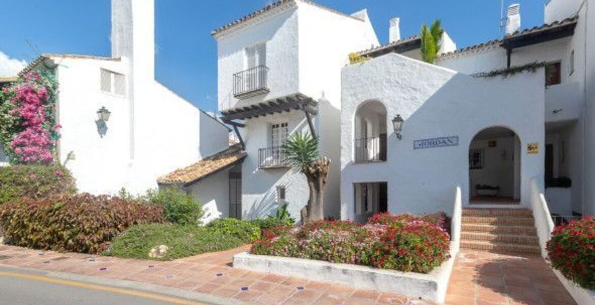 Apartment for sale in Puente Romano