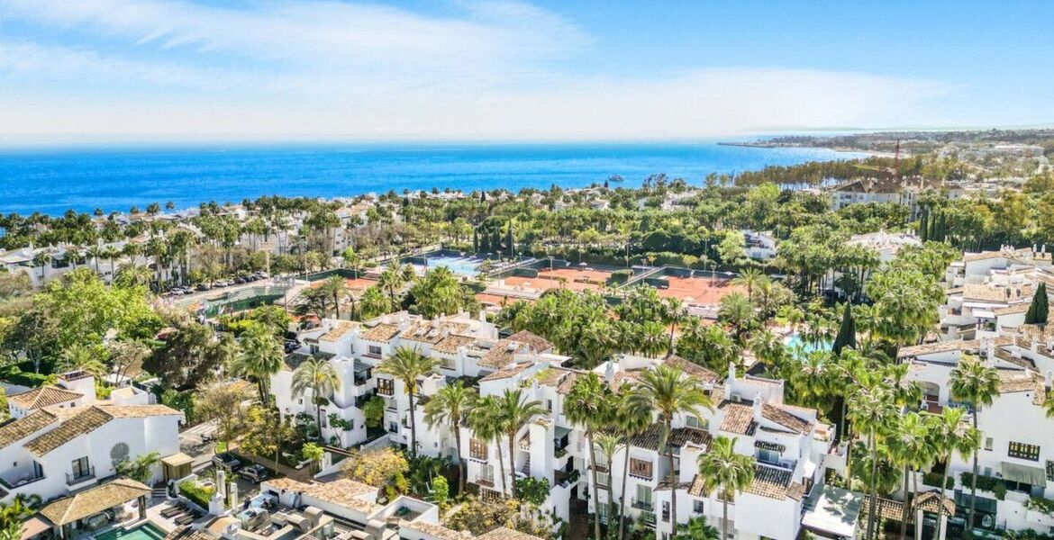 Penthouse duplex for sale in Marina Puente Romano