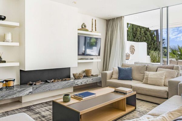 Ático dúplex en venta en Marina Puente Romano