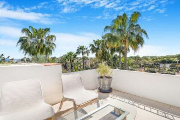 Ático dúplex en venta en Marina Puente Romano