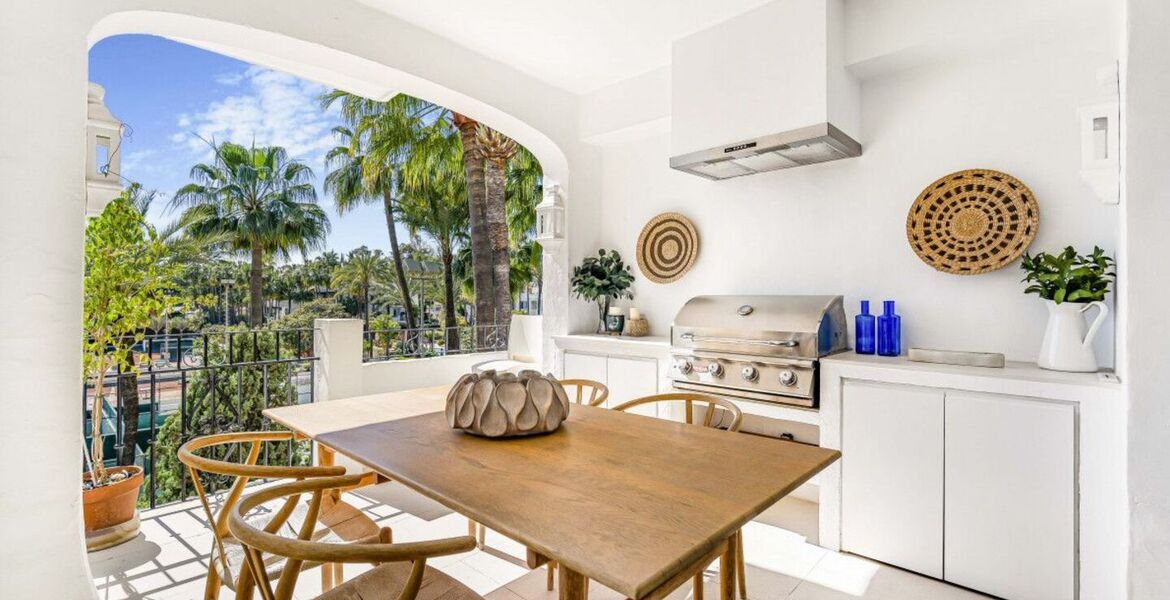 Penthouse duplex for sale in Marina Puente Romano