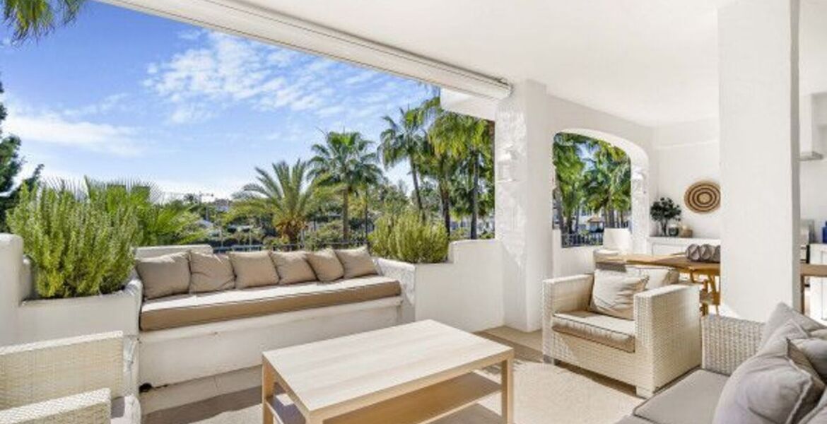Penthouse duplex for sale in Marina Puente Romano