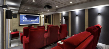 Luxury Ski-In/Ski-Out Chalet Rentals in Courchevel 1850