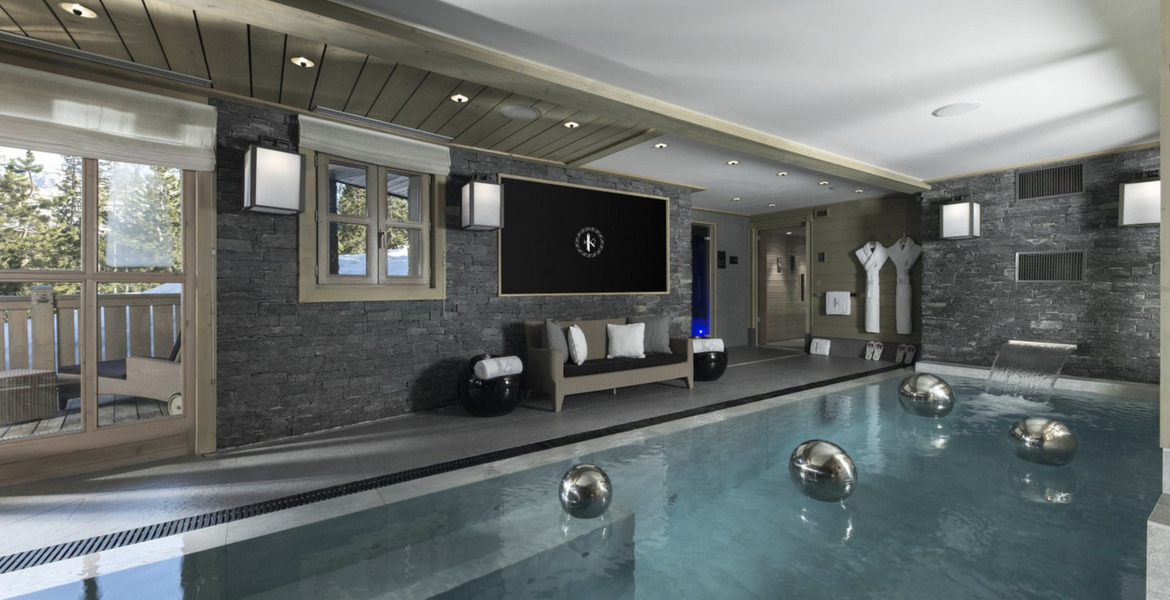 Luxury Ski-In/Ski-Out Chalet Rentals in Courchevel 1850