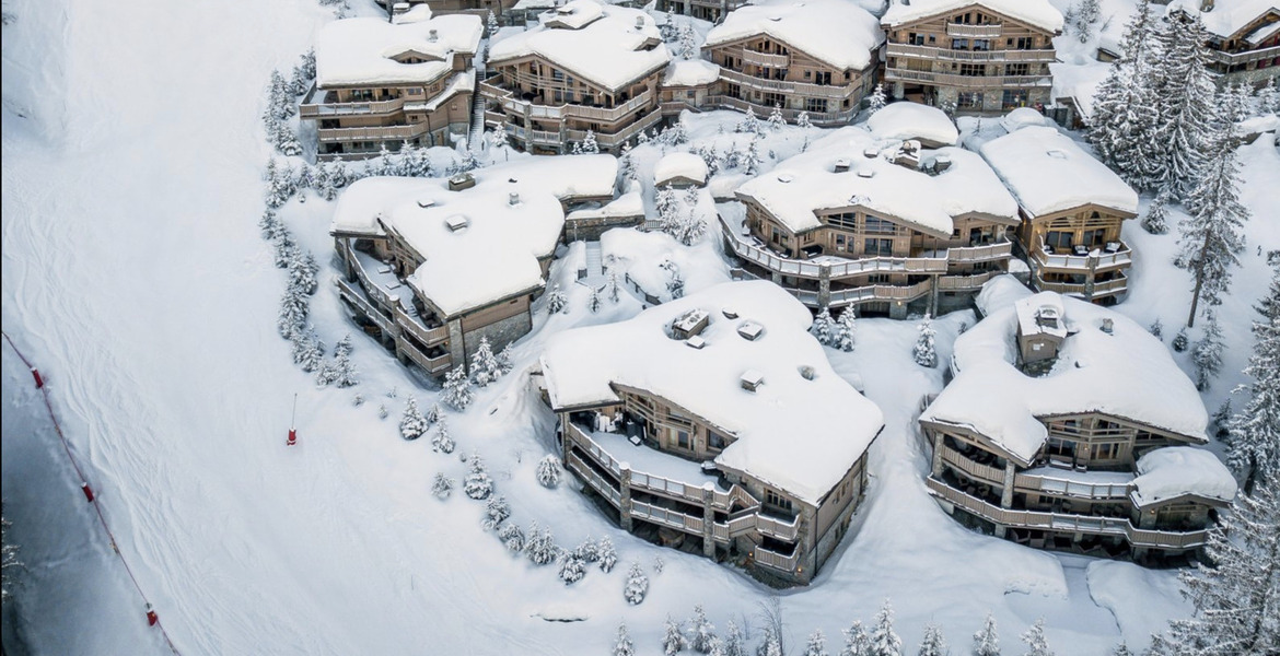 Luxury Ski-In/Ski-Out Chalet Rentals in Courchevel 1850