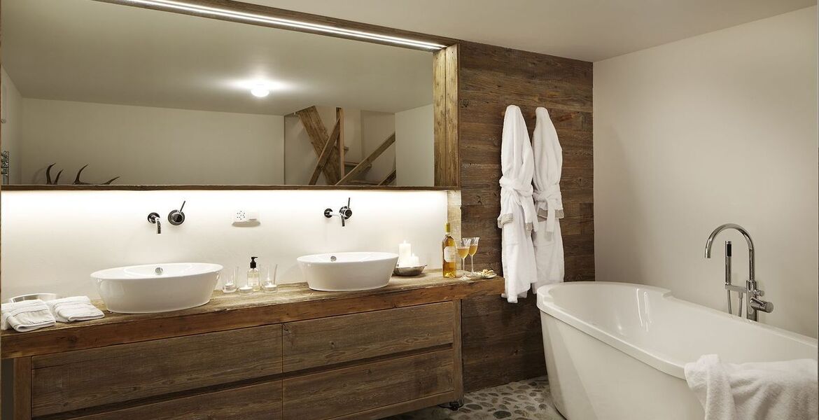 Appartement en Chalet à louer à La Punt-Chamues-ch