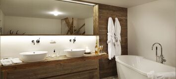 Appartement en Chalet à louer à La Punt-Chamues-ch