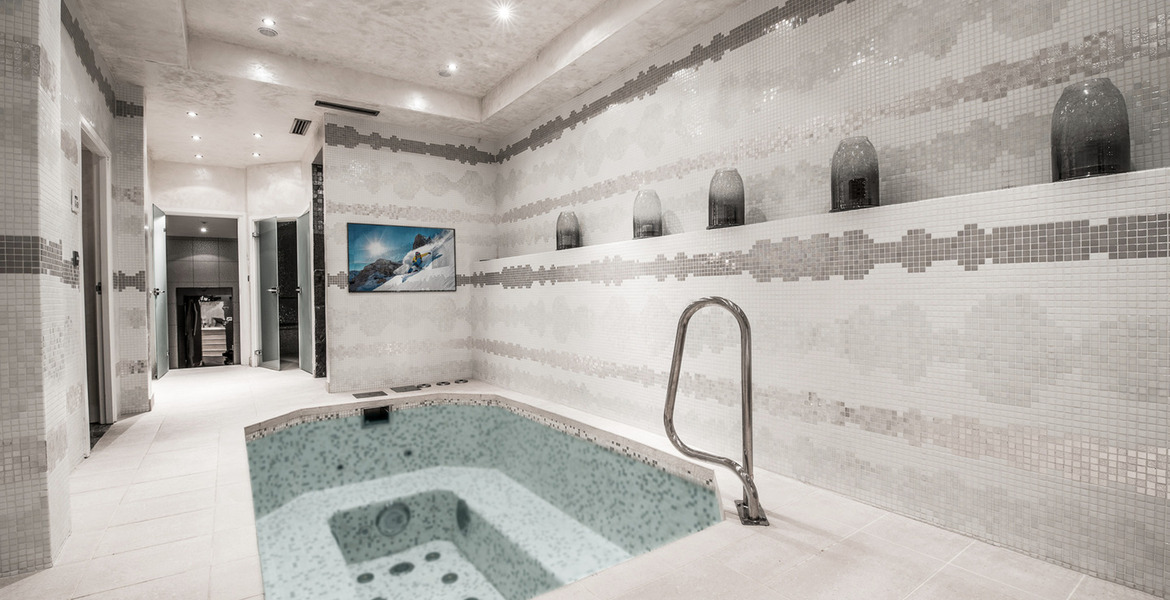 Chalet for rent in Courchevel 1850