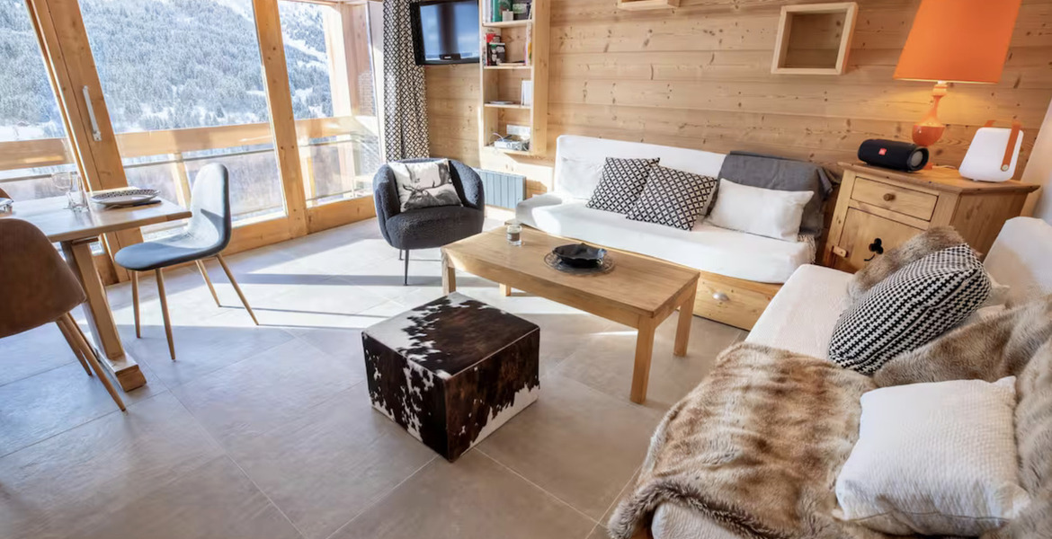 Aпартамент на аренду в Мерибеле