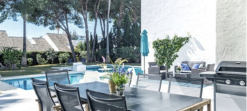 Вилла на берегу моря в Пуэрто Банус Марбелья