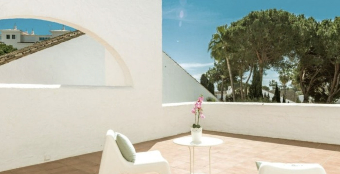 Вилла на берегу моря в Пуэрто Банус Марбелья