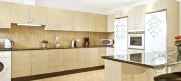 Вилла на берегу моря в Пуэрто Банус Марбелья