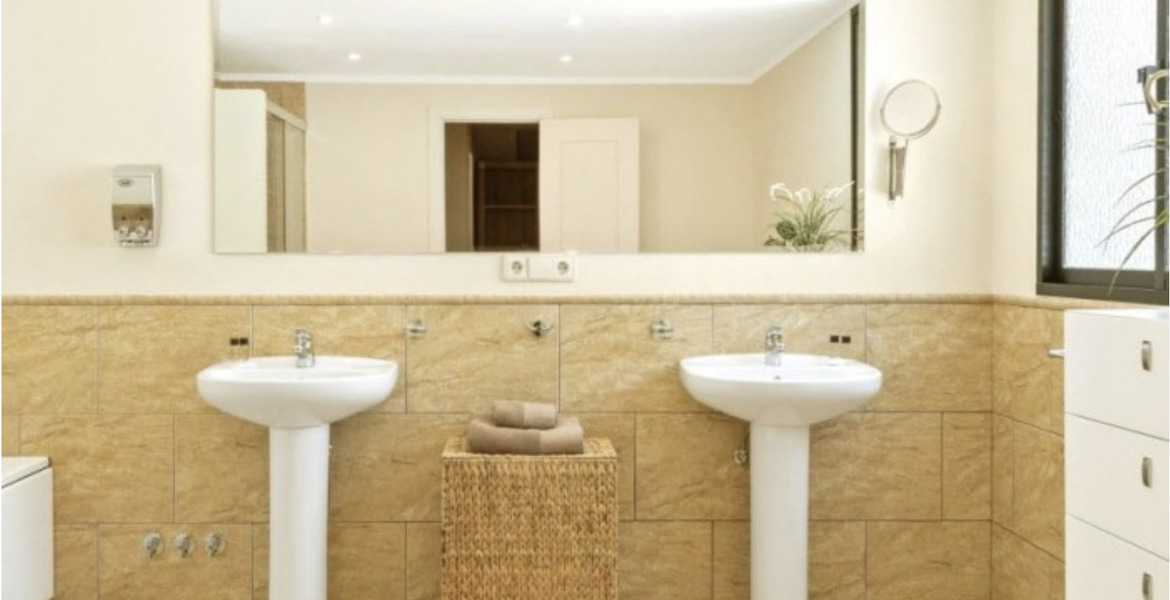 Вилла на берегу моря в Пуэрто Банус Марбелья