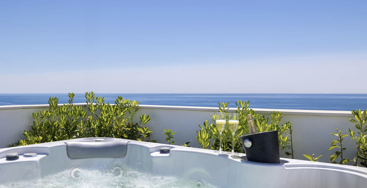 Atico en alquiler en Marbella