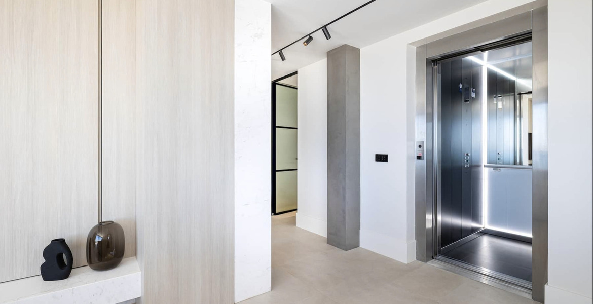 Atico en alquiler en Marbella