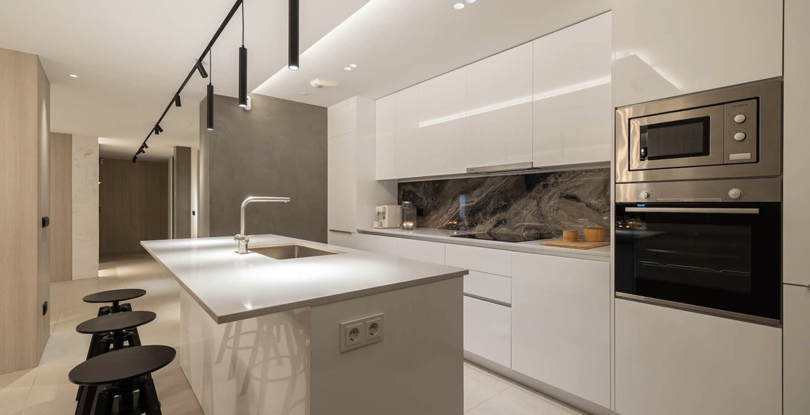 Atico en alquiler en Marbella