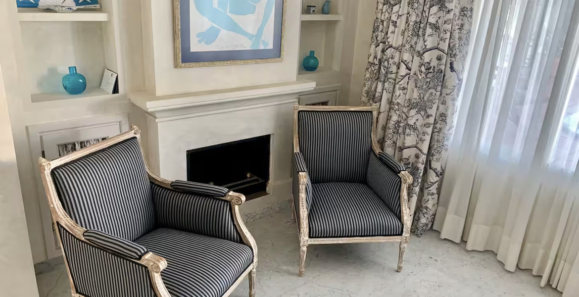 Penthouse for rent in Marbella Marina Puente Romano 